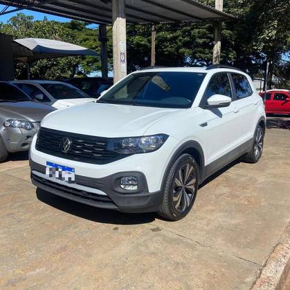 VOLKSWAGEN T-CROSS 1.0 200 TSI TOTAL FLEX COMFORTLINE AUTOMÁTICO VOLKSWAGEN T-CROSS 1.0 200 TSI TOTAL FLEX COMFORTLINE AUTOMÁTICO